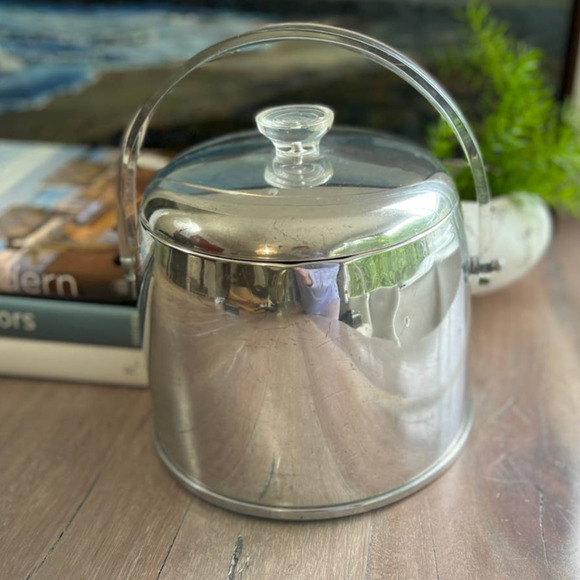 Mid Century Modern Vintage Kromax Silver Chrome Lucite Handle Ice Bucket EUC - Picture 1 of 9
